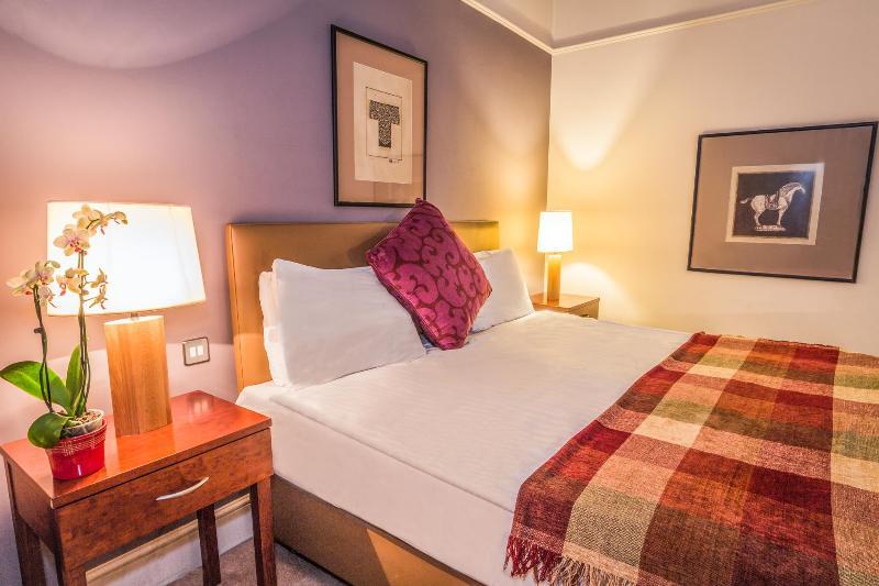 The Christopher Hotel, Eton Γουίνσδορ Εξωτερικό φωτογραφία
